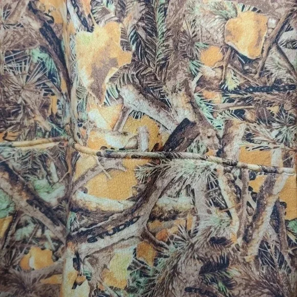 NWOT High Frequency Camo Hoodie Size Large - Studio By Supervsn - SOLD OUT - Picture 3 of 9